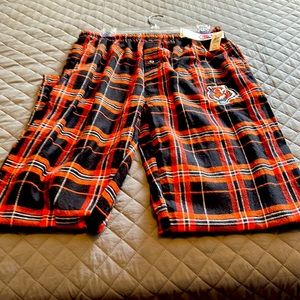 New with tags: men’s medium size Cincinnati Bengals flannel pants.